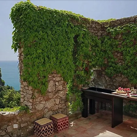 Sleeps 14 With Pool And Air Con Villa *