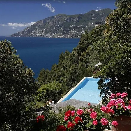 Sleeps 14 With Pool And Air Con Villa *